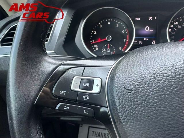 2019 Volkswagen Tiguan - Image 28