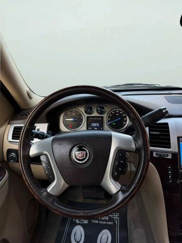 2013 Cadillac Escalade Esv - Image 31