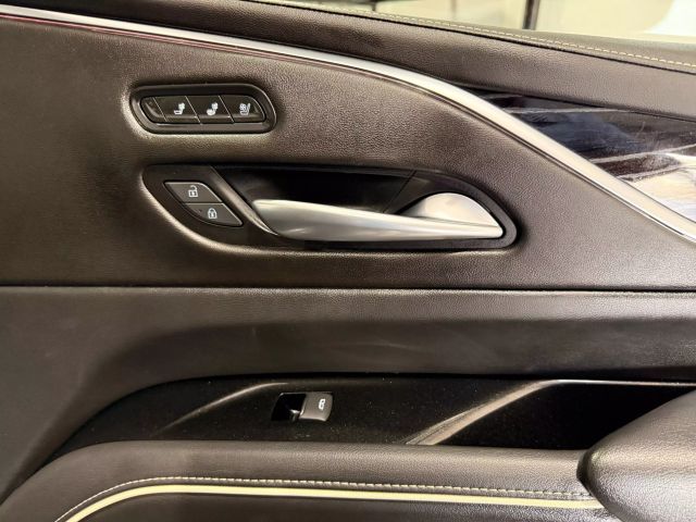 2022 Cadillac Escalade - Image 101