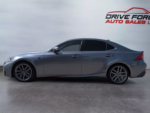 2018 Lexus Is - Image 2
