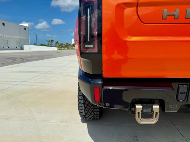 2024 Gmc Hummer Ev Pickup - Image 25