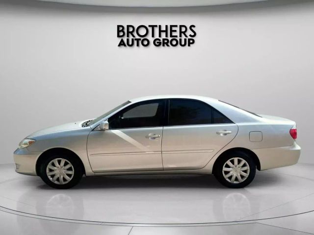 2006 Toyota Camry - Image 6