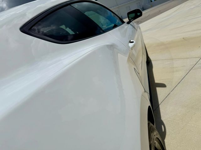 2022 Ford Mustang - Image 17