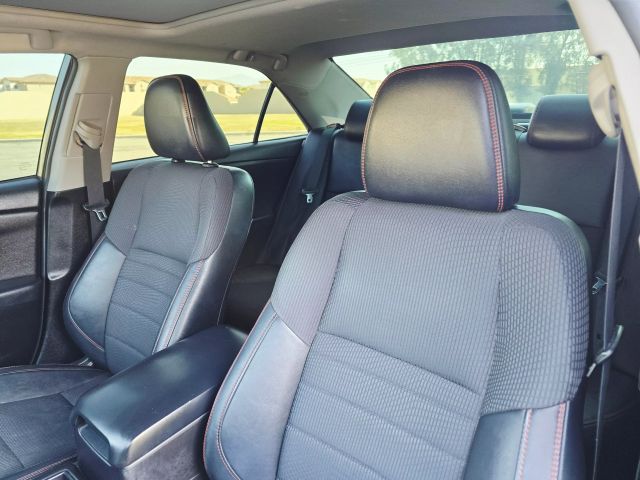 2017 Toyota Camry - Image 13