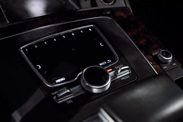 2018 Audi Q5 Premium Plus Sport Utility 4d - Image 25