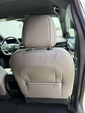 2025 Buick Envista - Image 136