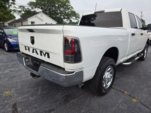 2016 Ram 2500 Crew Cab - Image 3