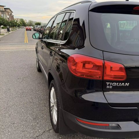 2016 Volkswagen Tiguan 2.0t Se 4motion Sport Utility 4d - Image 12