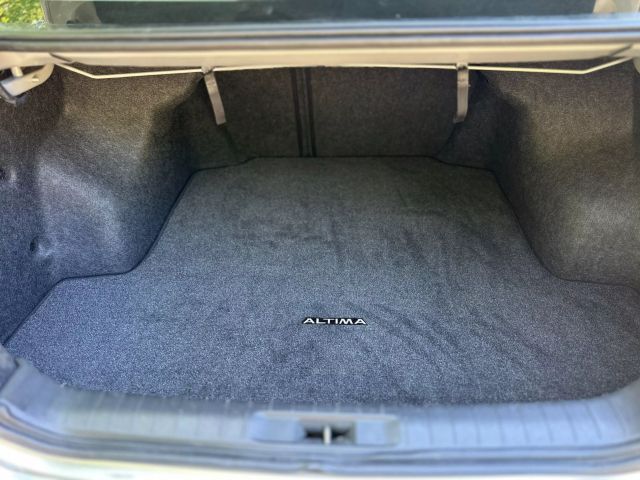 2013 Nissan Altima - Image 9