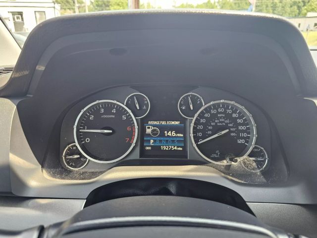 2014 Toyota Tundra Double Cab - Image 26