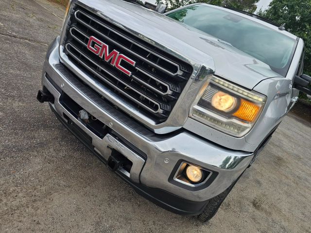 2015 Gmc Sierra 2500 Hd Crew Cab - Image 16