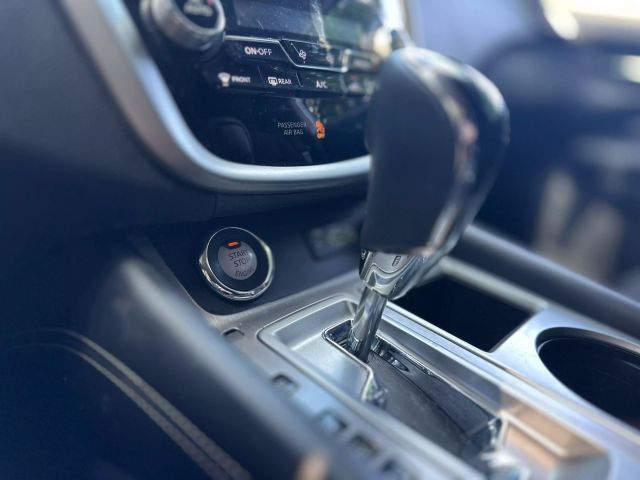2021 Nissan Murano - Image 10