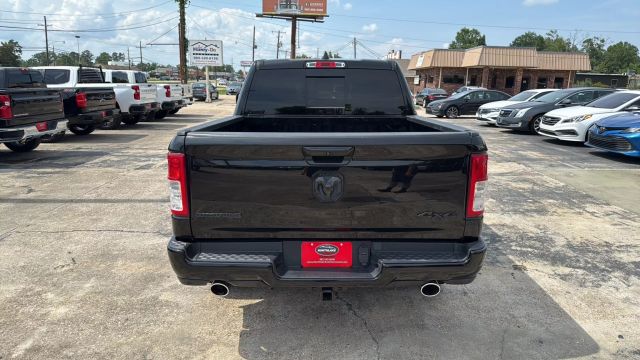 2019 Ram 1500 Crew Cab - Image 25