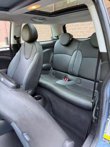2009 Mini Hardtop Cooper Hatchback 2d - Image 17