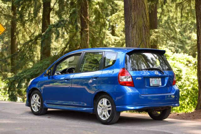 2008 Honda Fit - Image 3