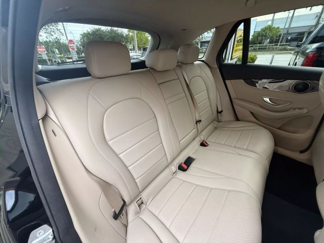 2019 Mercedes-benz Glc - Image 17