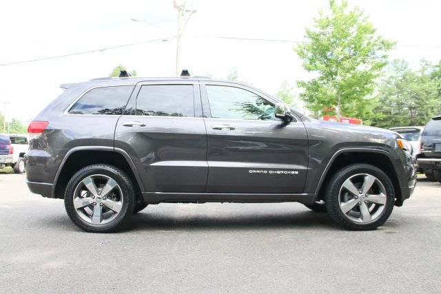 2015 Jeep Grand Cherokee - Image 8