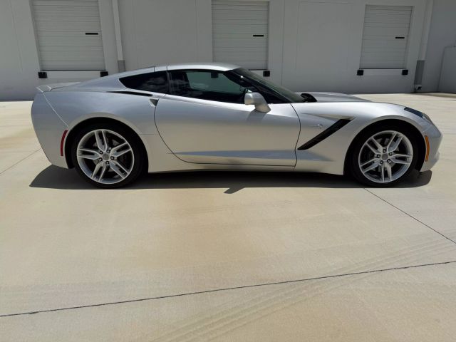 2019 Chevrolet Corvette - Image 7