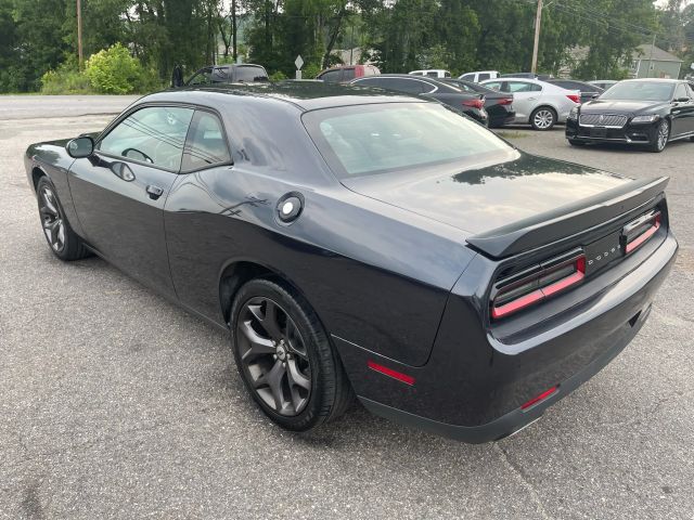 2017 Dodge Challenger - Image 3