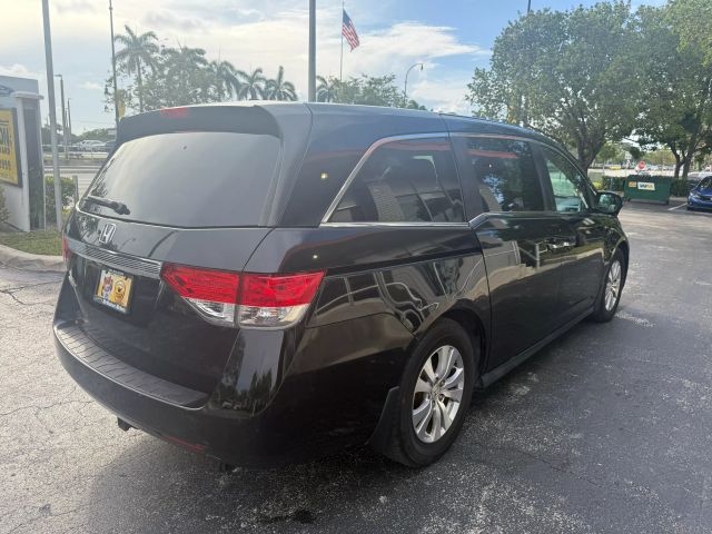 2015 Honda Odyssey - Image 4