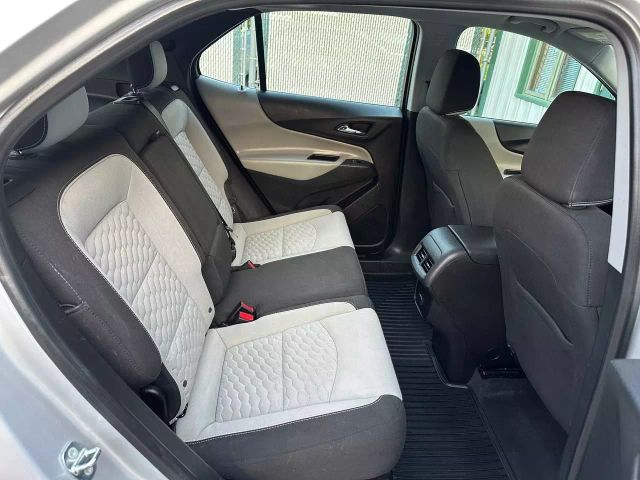 2018 Chevrolet Equinox - Image 20