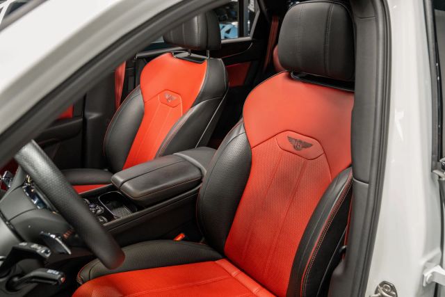 2022 Bentley Bentayga V8 Sport Utility 4d - - Image 22