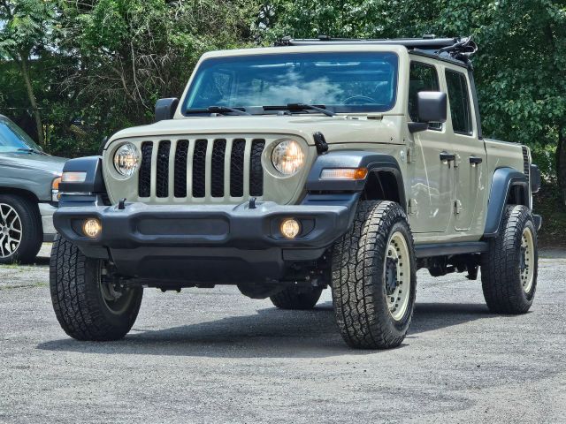 2020 Jeep Gladiator - Image 1