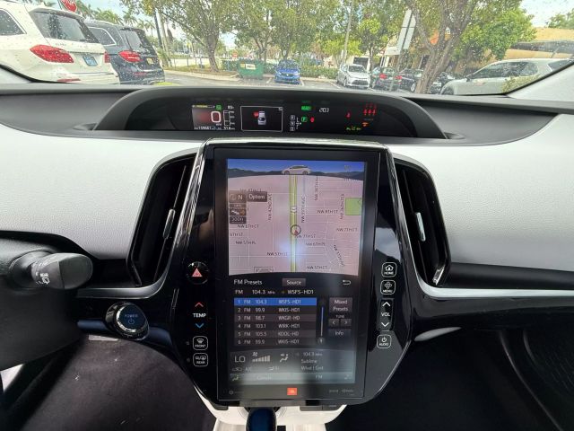2018 Toyota Prius - Image 20