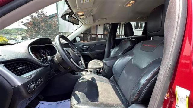 2015 Jeep Cherokee - Image 11