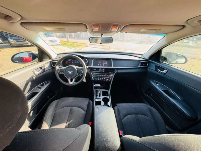2018 Kia Optima - Image 22