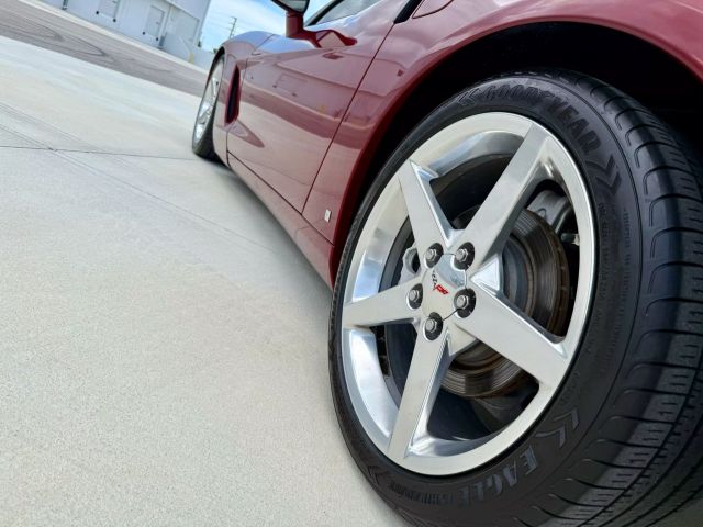 2006 Chevrolet Corvette - Image 29