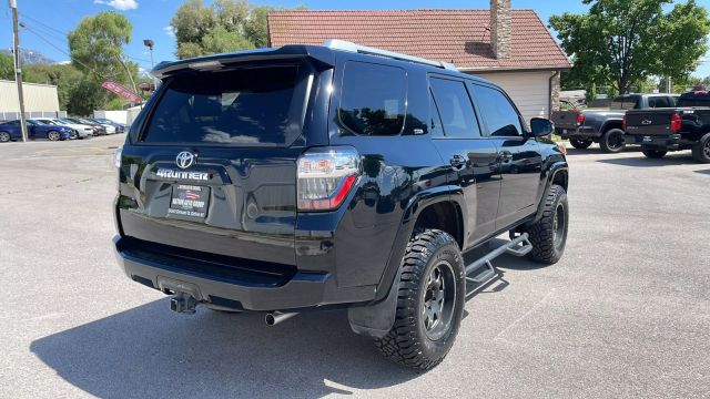 2018 Toyota 4runner - Image 6