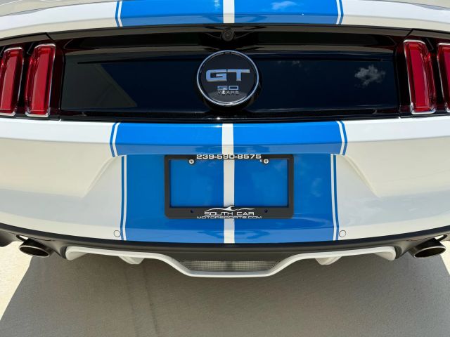 2015 Ford Mustang - Image 22