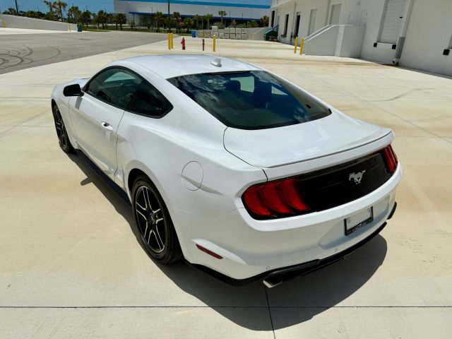 2022 Ford Mustang - Image 27