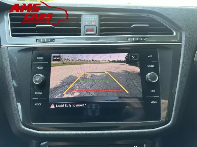 2019 Volkswagen Tiguan - Image 37