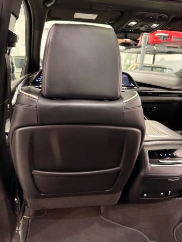 2022 Cadillac Escalade - Image 123