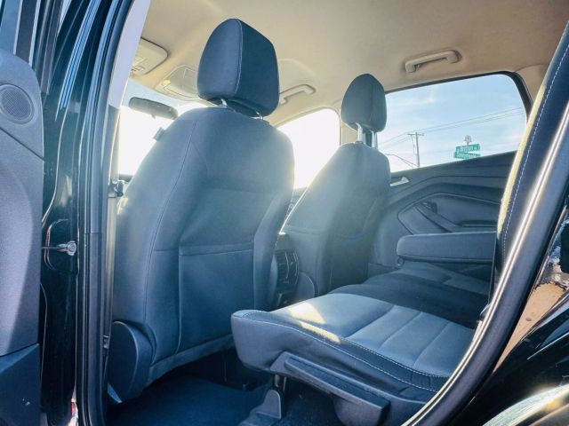 2016 Ford Escape - Image 16