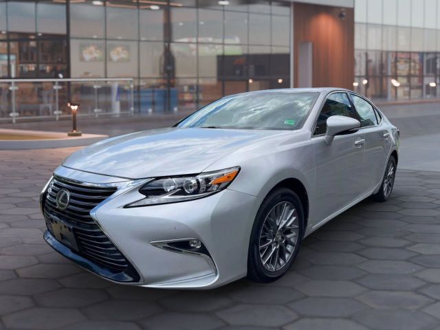 2018 Lexus ES