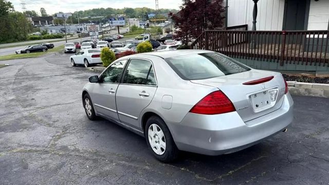 2007 Honda Accord - Image 7