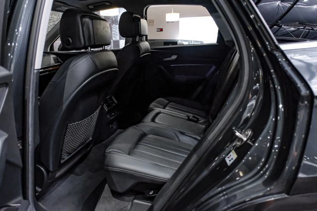 2018 Audi Q5 Premium Plus Sport Utility 4d - Image 31