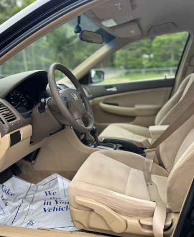 2007 Honda Accord Se Sedan 4d - Image 15