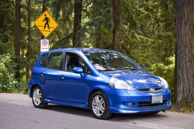2008 Honda Fit - Image 17
