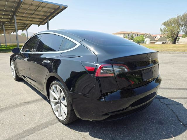 2019 Tesla Model 3 - Image 6