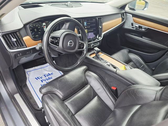 2017 Volvo S90 - Image 16