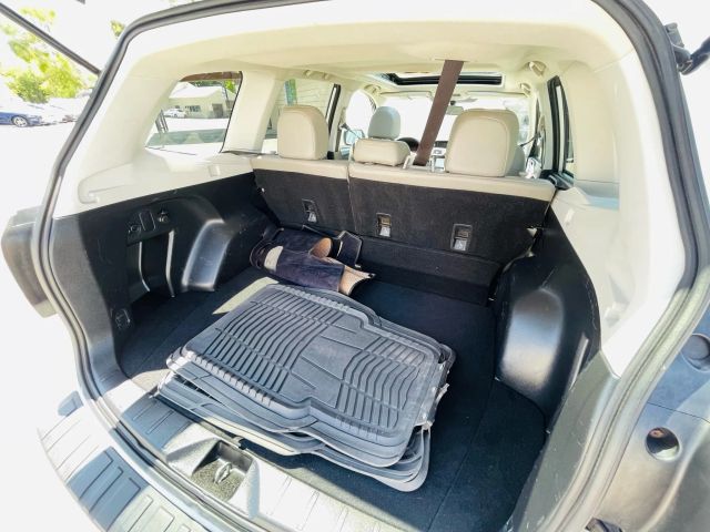 2016 Subaru Forester - Image 16