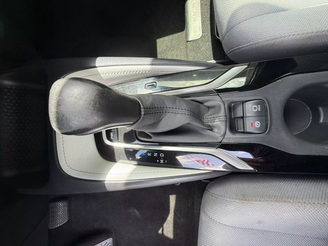2020 Toyota Corolla - Image 20