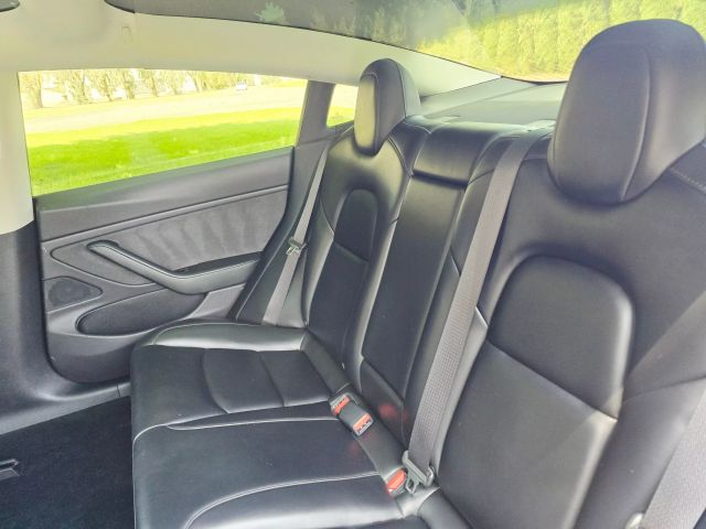 2019 Tesla Model 3 - Image 26