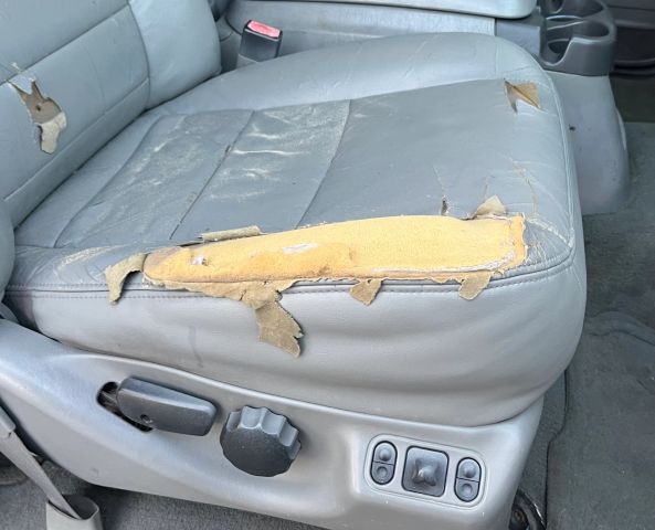 2002 Ford Excursion - Image 62