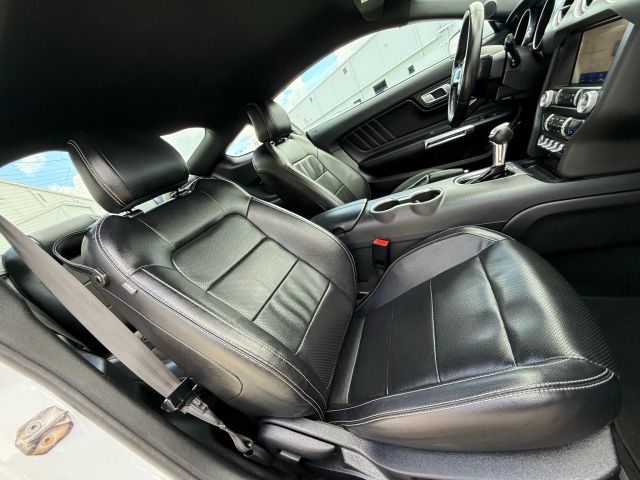 2022 Ford Mustang - Image 103