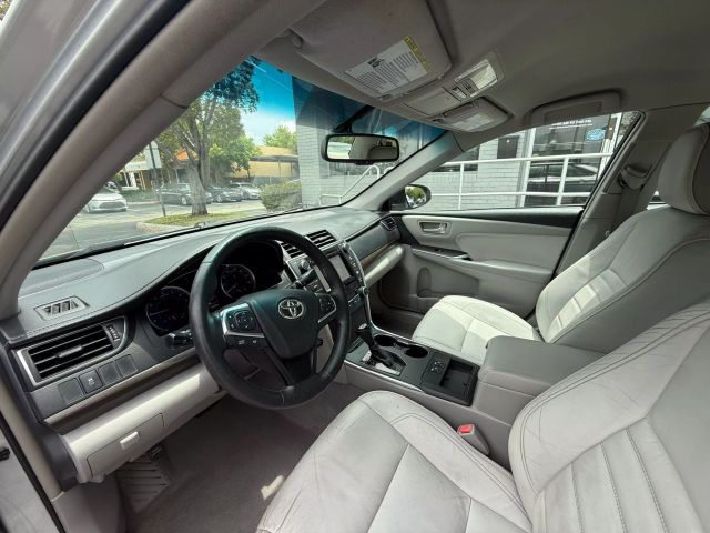 2016 Toyota Camry - Image 10